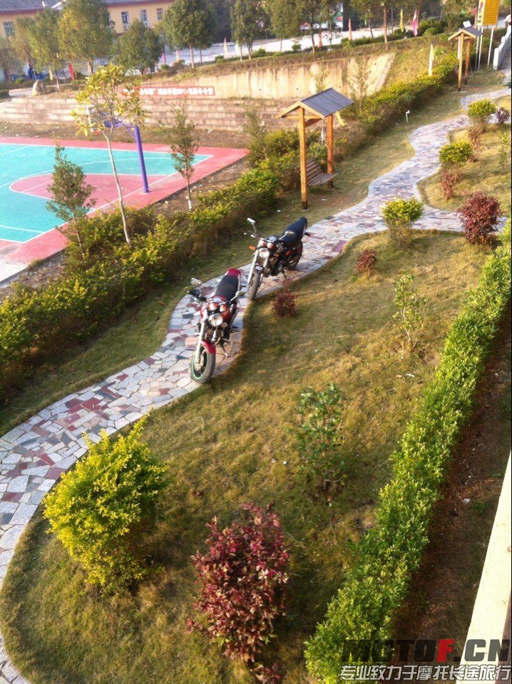 QQ图片20131223203043.jpg