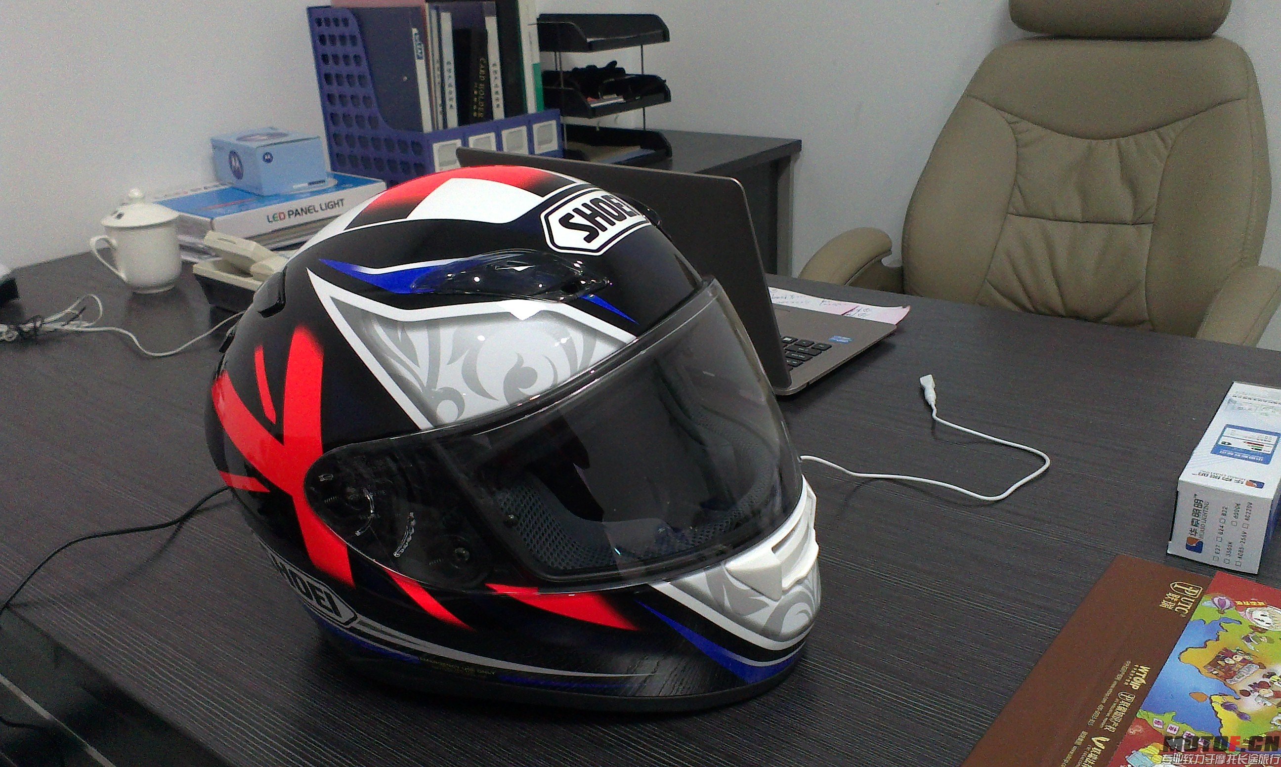 拿起很久没敢拿起的装备