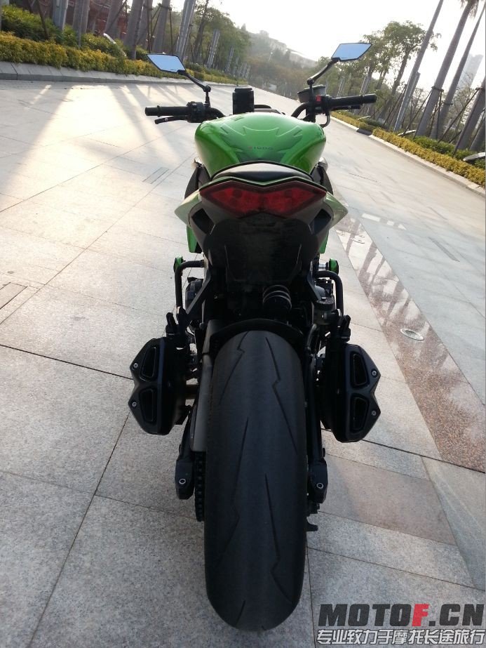 QQ图片20131227042741.jpg