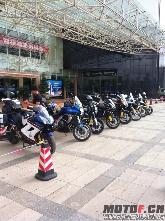 QQ图片20131228235720.jpg