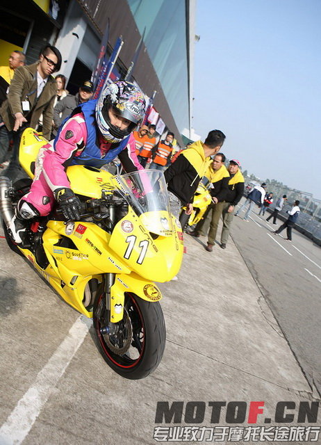 4T8A1144.jpg