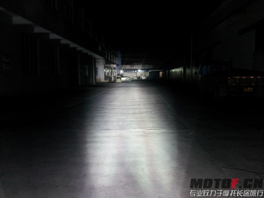 照路Q5+Z9远光
