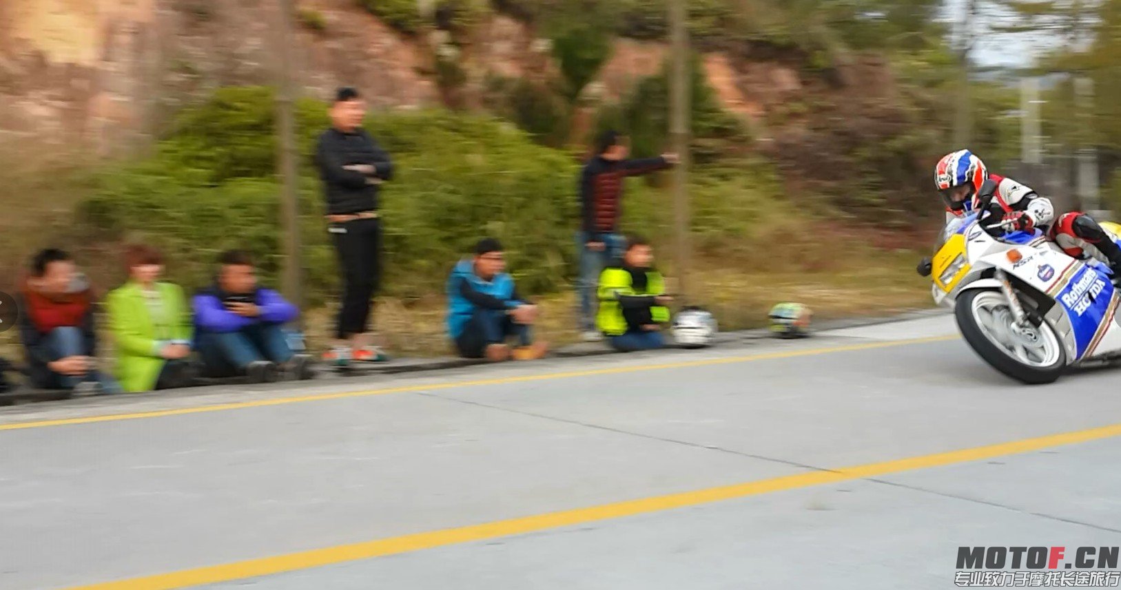 QQ截图20131229222522.jpg