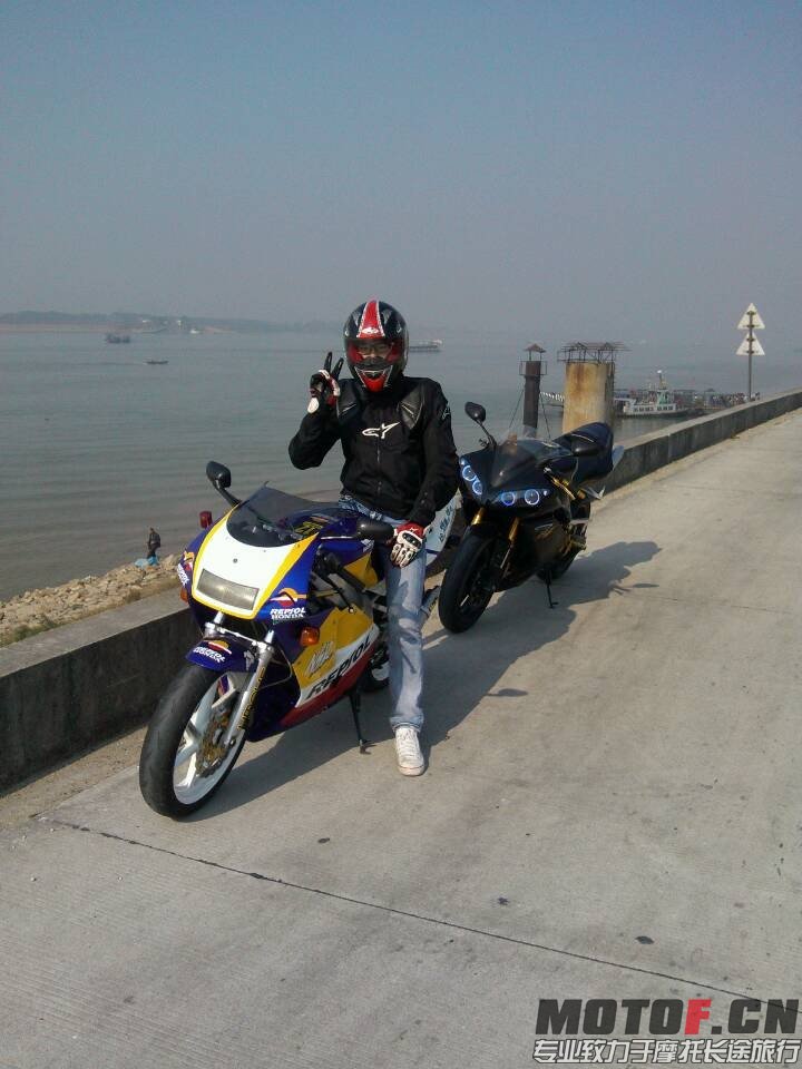 QQ图片20140101212910.jpg