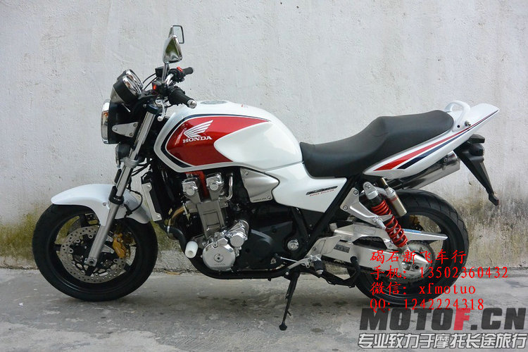 2006年本田CB1300_4lht3.jpg