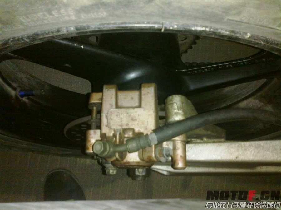 120256gl00r0eylbv5h373_jpg_thumb.jpg