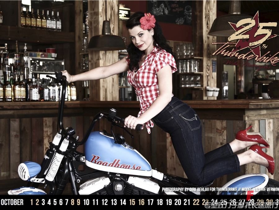 thunderbike-kalender-2011-girls-bikes-sexy-harley-10.jpg