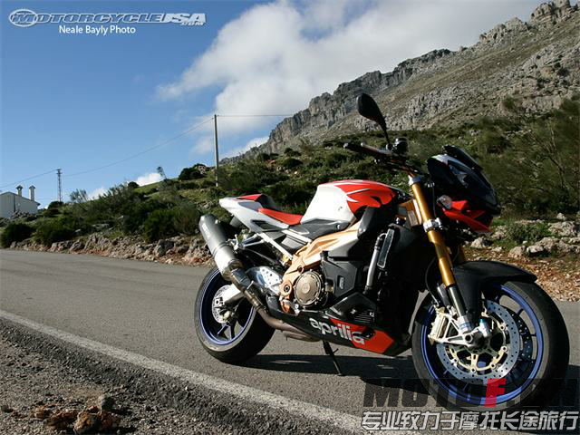 Aprilia-in-Spain_看图王.jpg