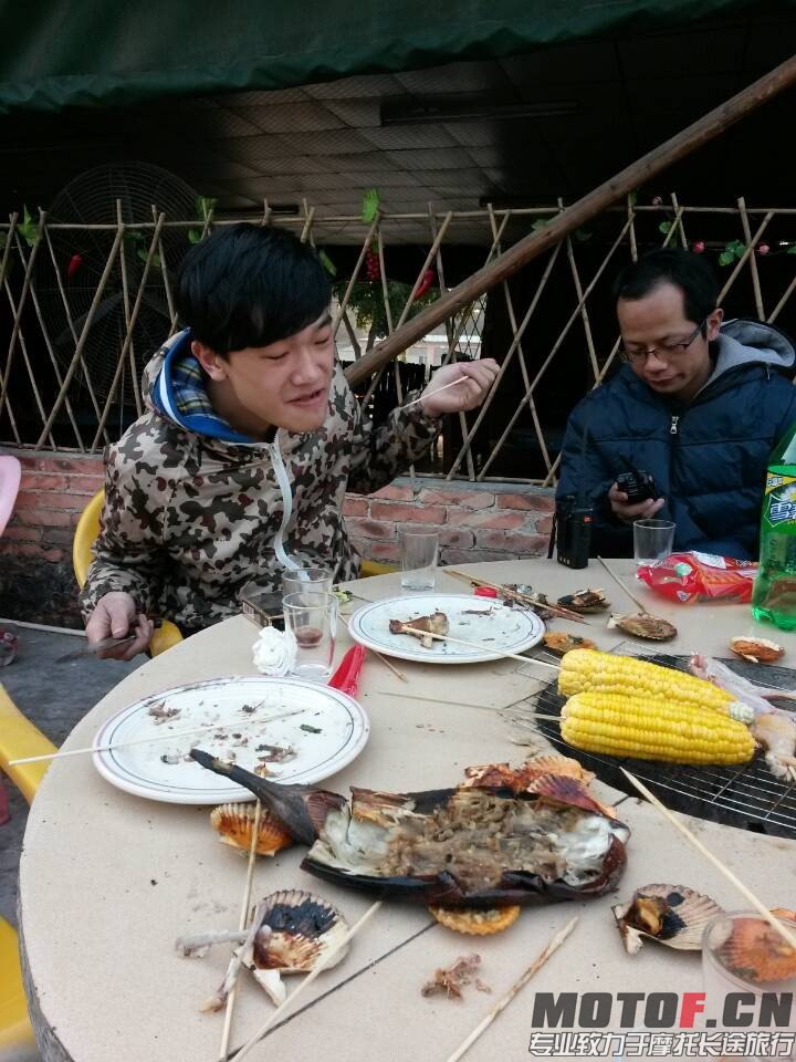 02.jpg