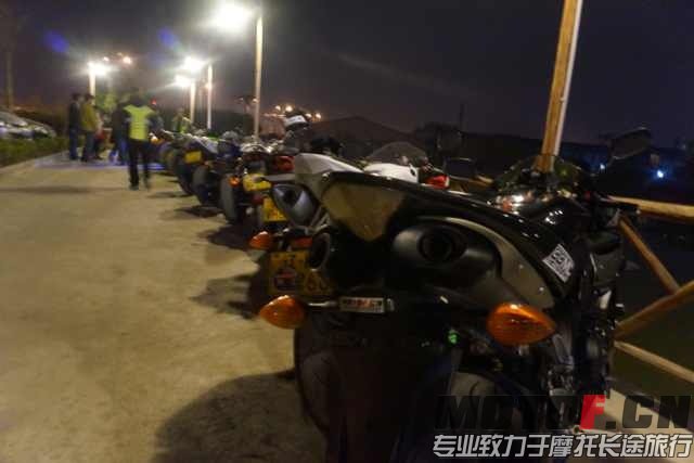 车友们的车车