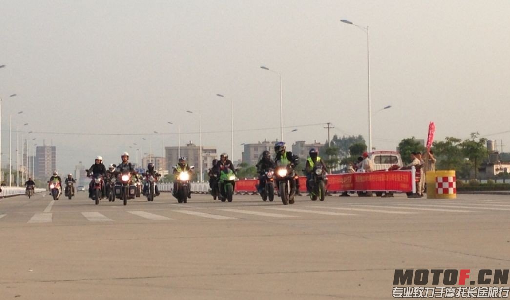 QQ图片20140205110446.jpg