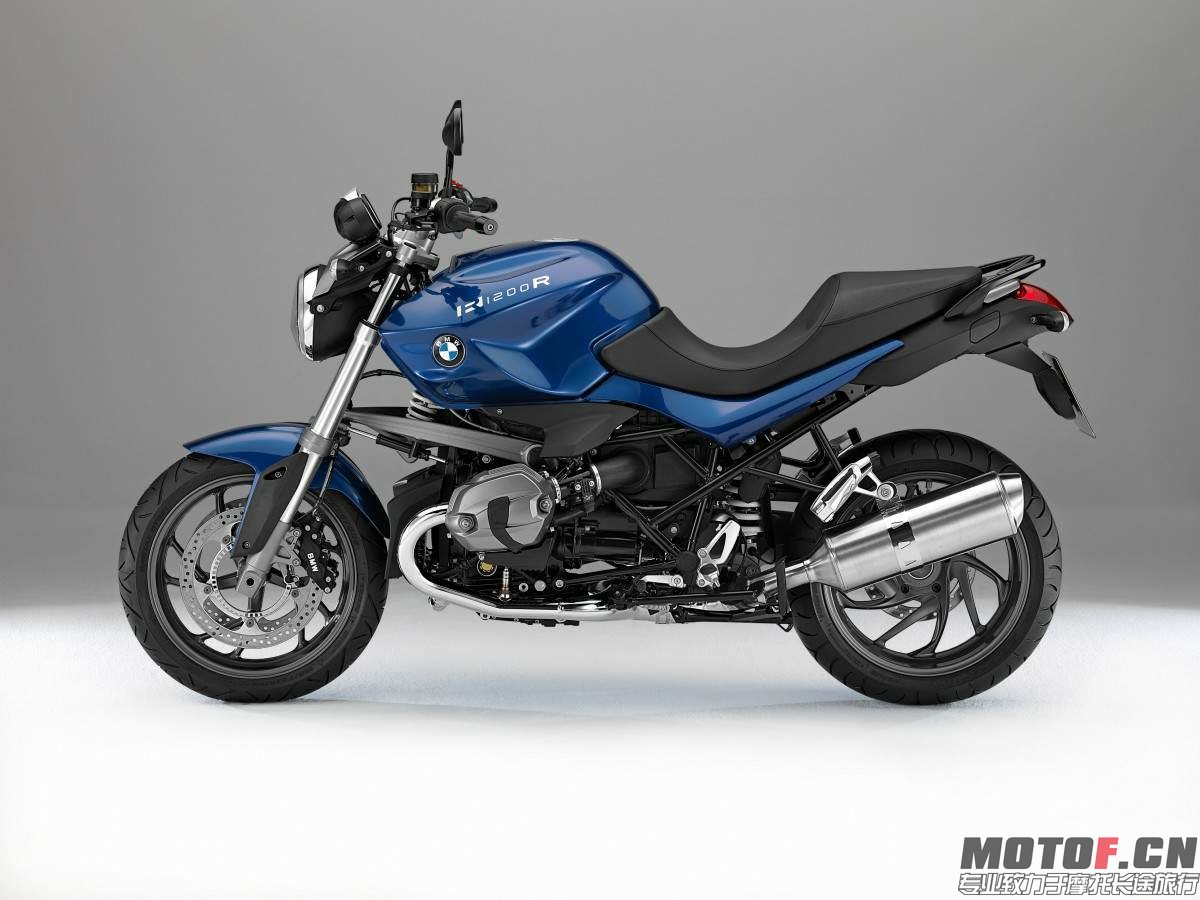 BMW R1200R 13  1.jpg