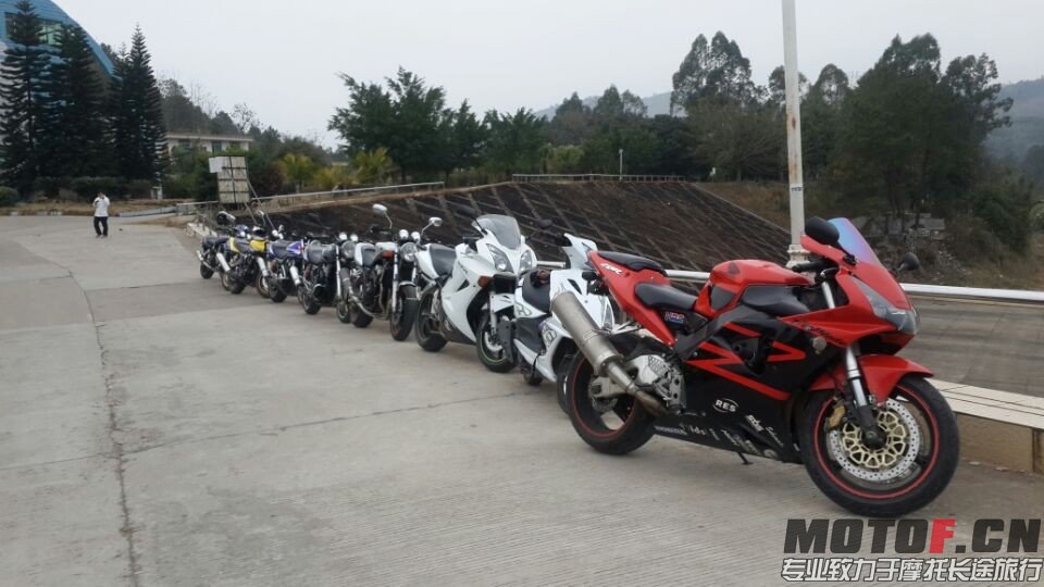 QQ图片20140215221432.jpg