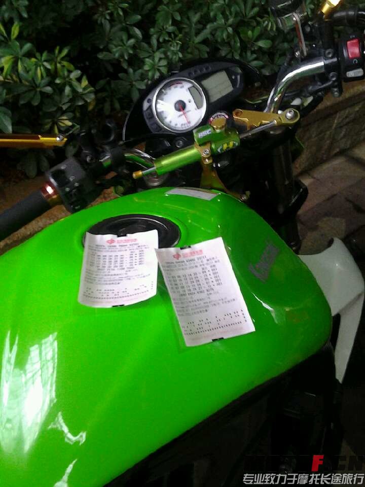 FT}@F}_WIF`P`CJRJJ0()LJ.jpg