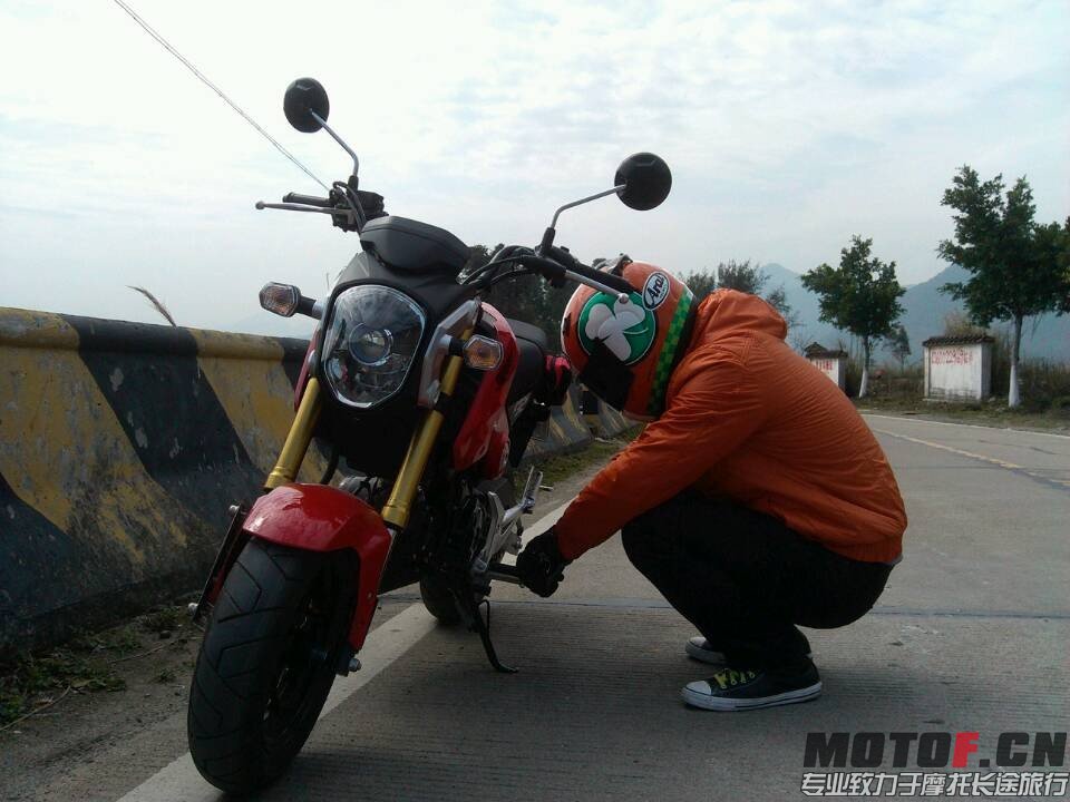 QQ图片20140222164843.jpg