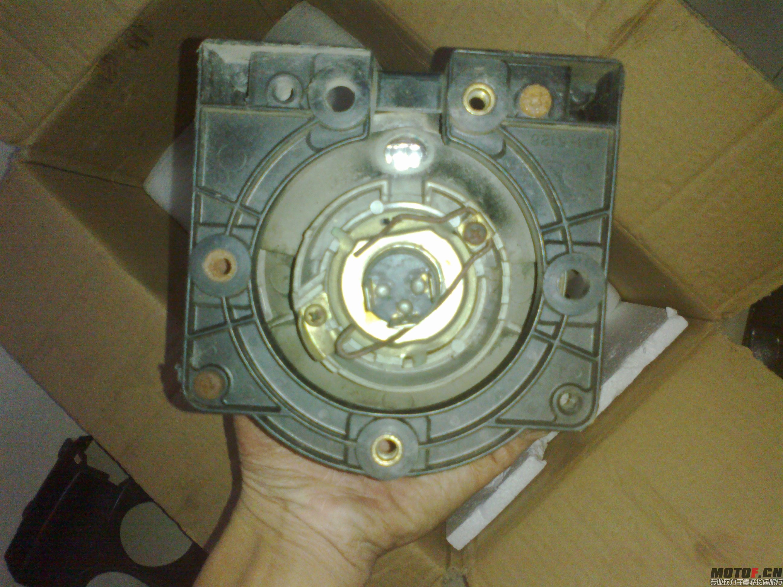20140221370.jpg
