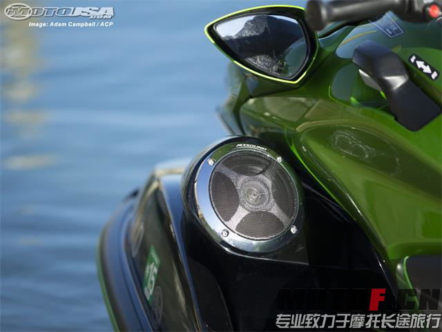 14-kawasai-ultra-310-jetski-7_看图王.jpg