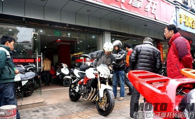 QQ图片20140225191919.jpg