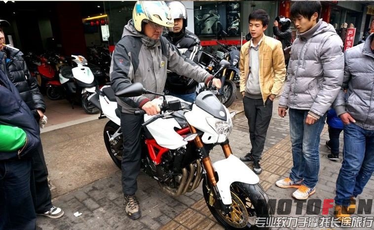 QQ图片20140225191923.jpg