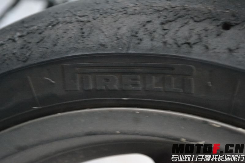 095132evo78zso8snx4sr9.jpg