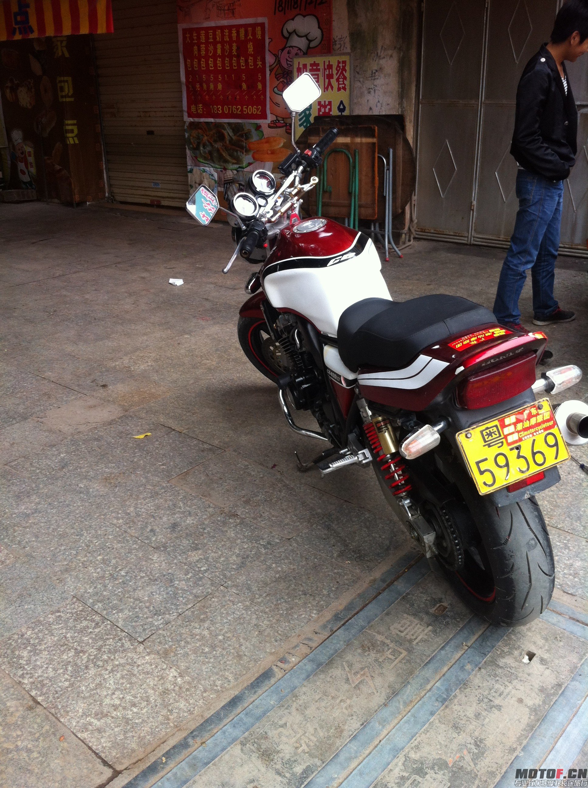 QQ图片20140303005015.jpg