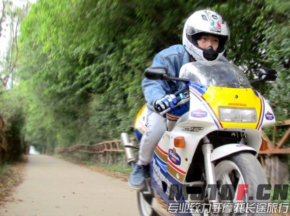 QQ图片20140305165436.jpg