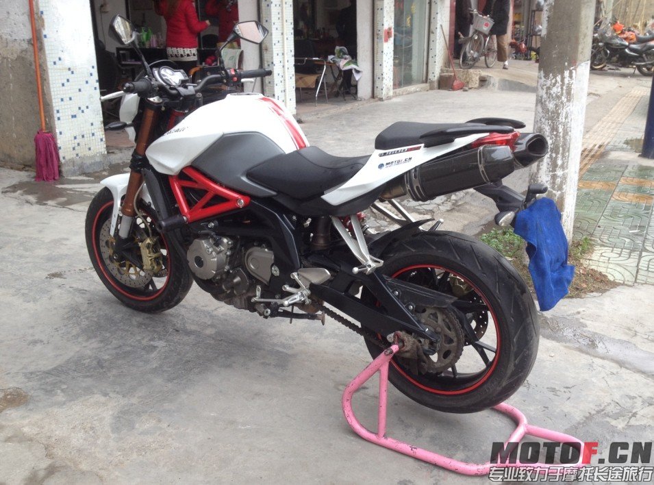 QQ图片20140305182332.jpg
