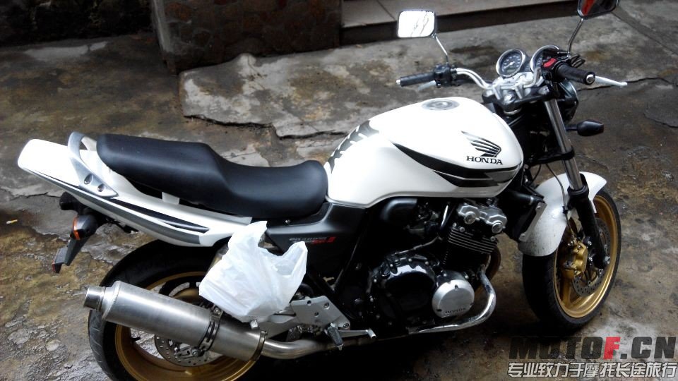 QQ图片20140312014520.jpg