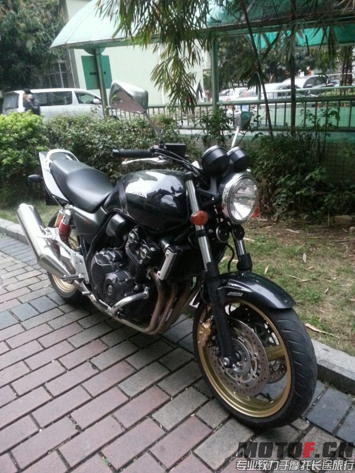 01挚爱CB.jpg