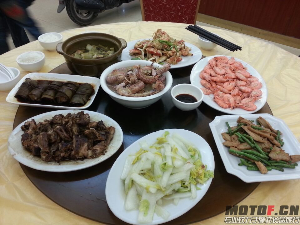 06丰盛的晚餐.jpg