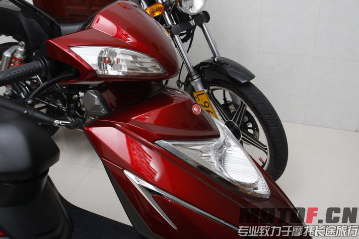 193424karq55xql2ivxlgi_jpg_thumb.jpg