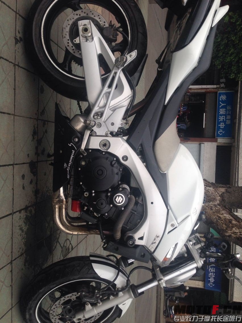 QQ图片20140318185848.jpg