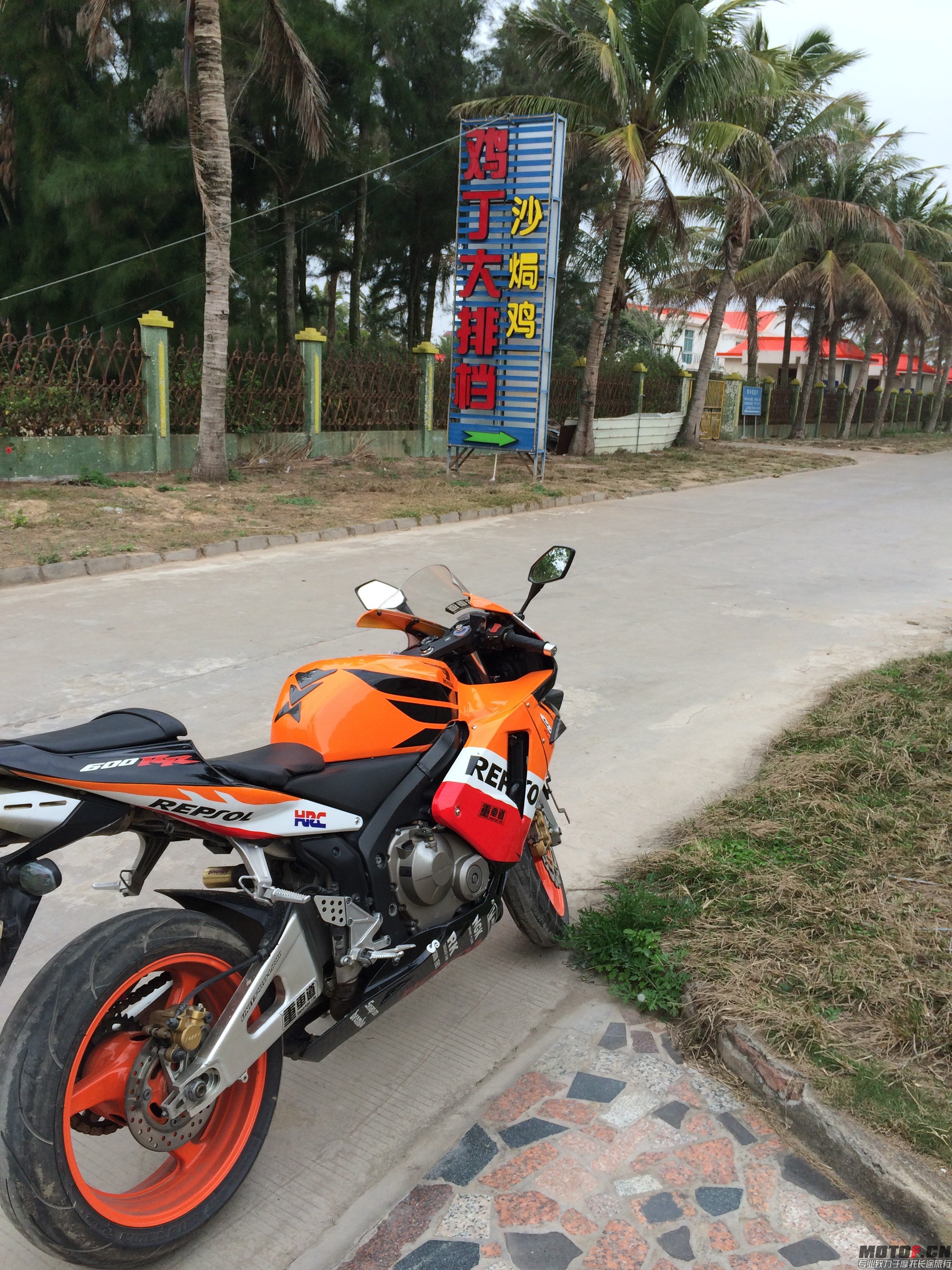 QQ图片20140320094513.jpg