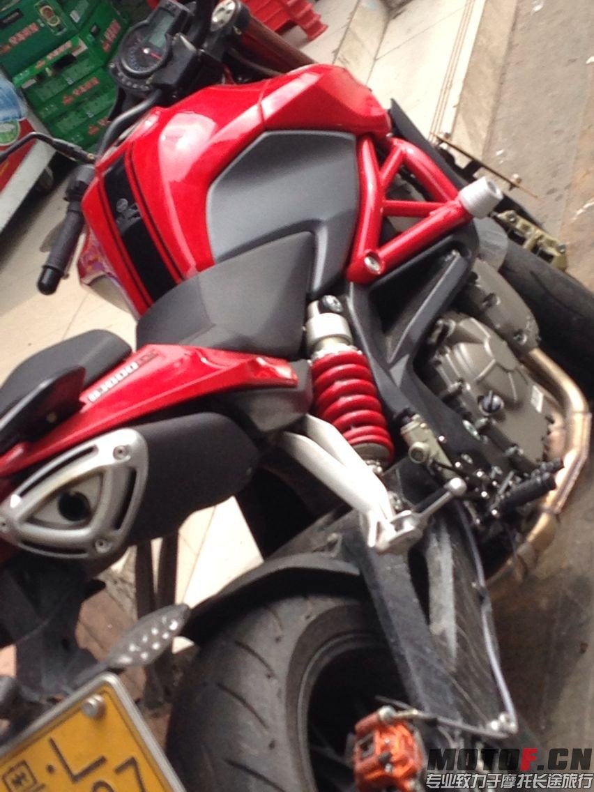 QQ图片20140320224537.jpg