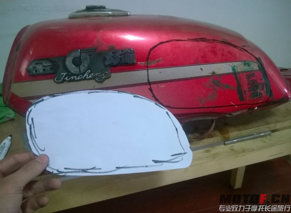 QQ图片20140320234944.jpg