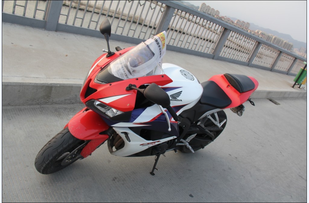 QQ图片20140322222432.jpg