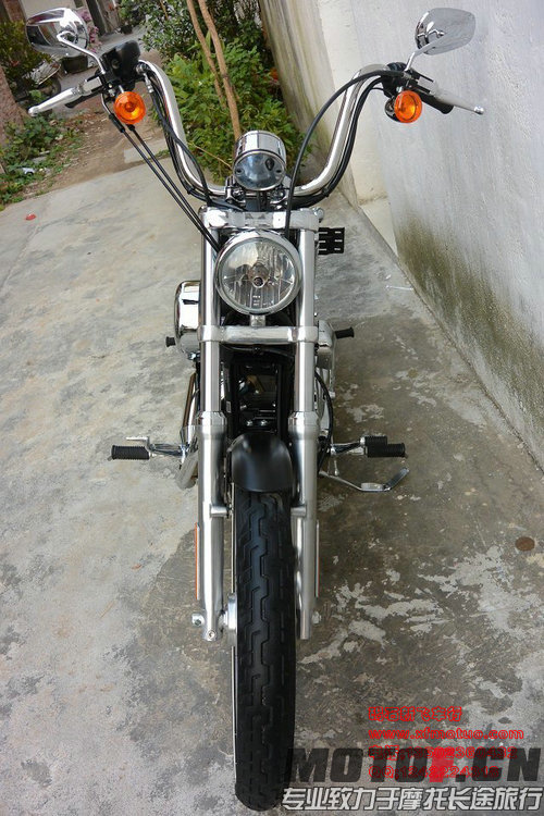 2012年哈雷XL1200V_lf73a.jpg