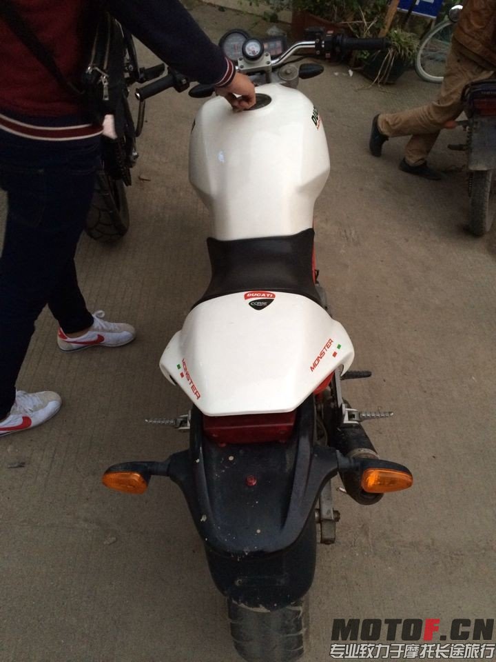 QQ图片20140325092044.jpg