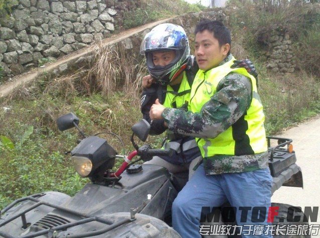 我与小生哥.jpg