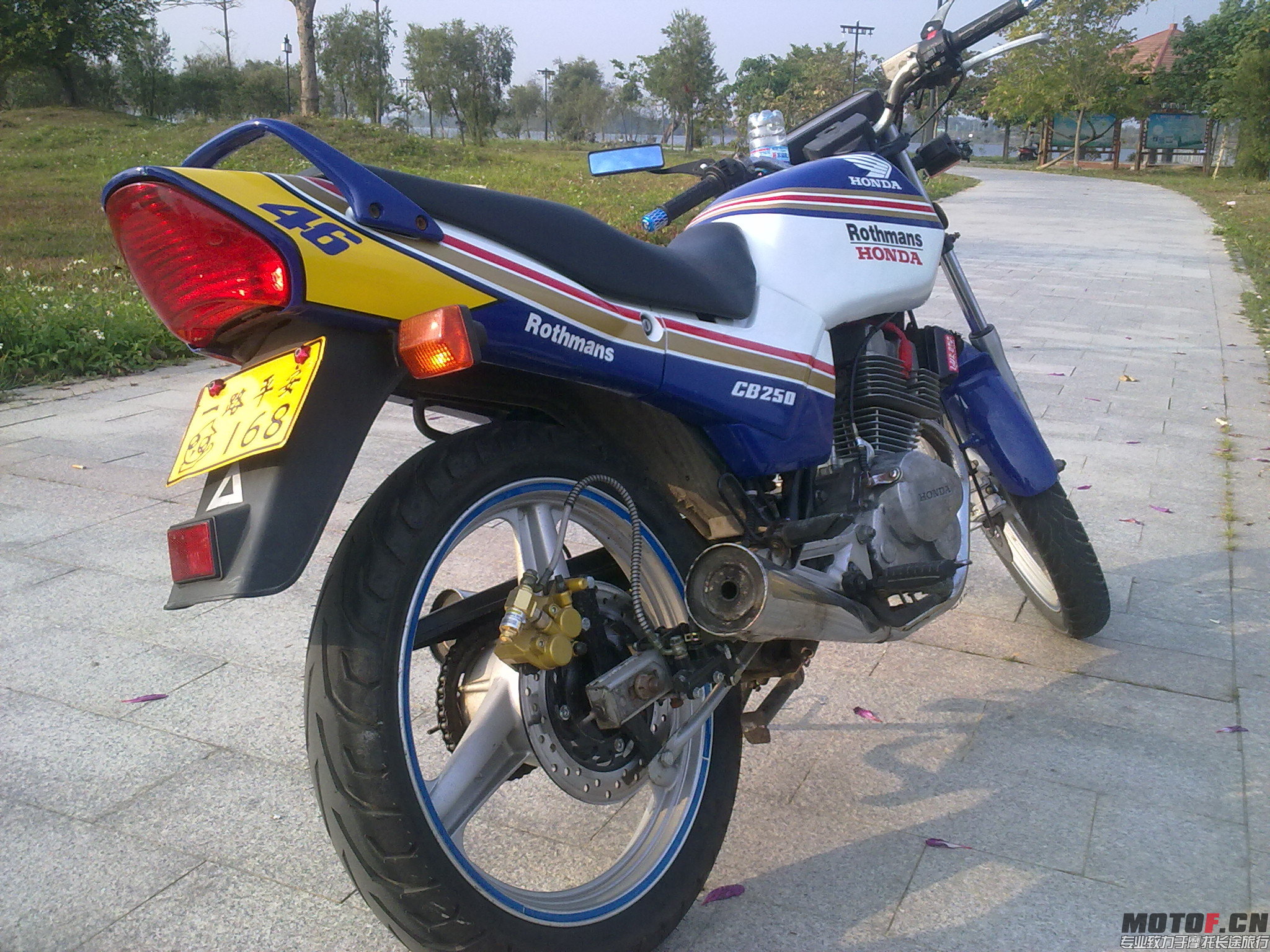 20131209282.jpg