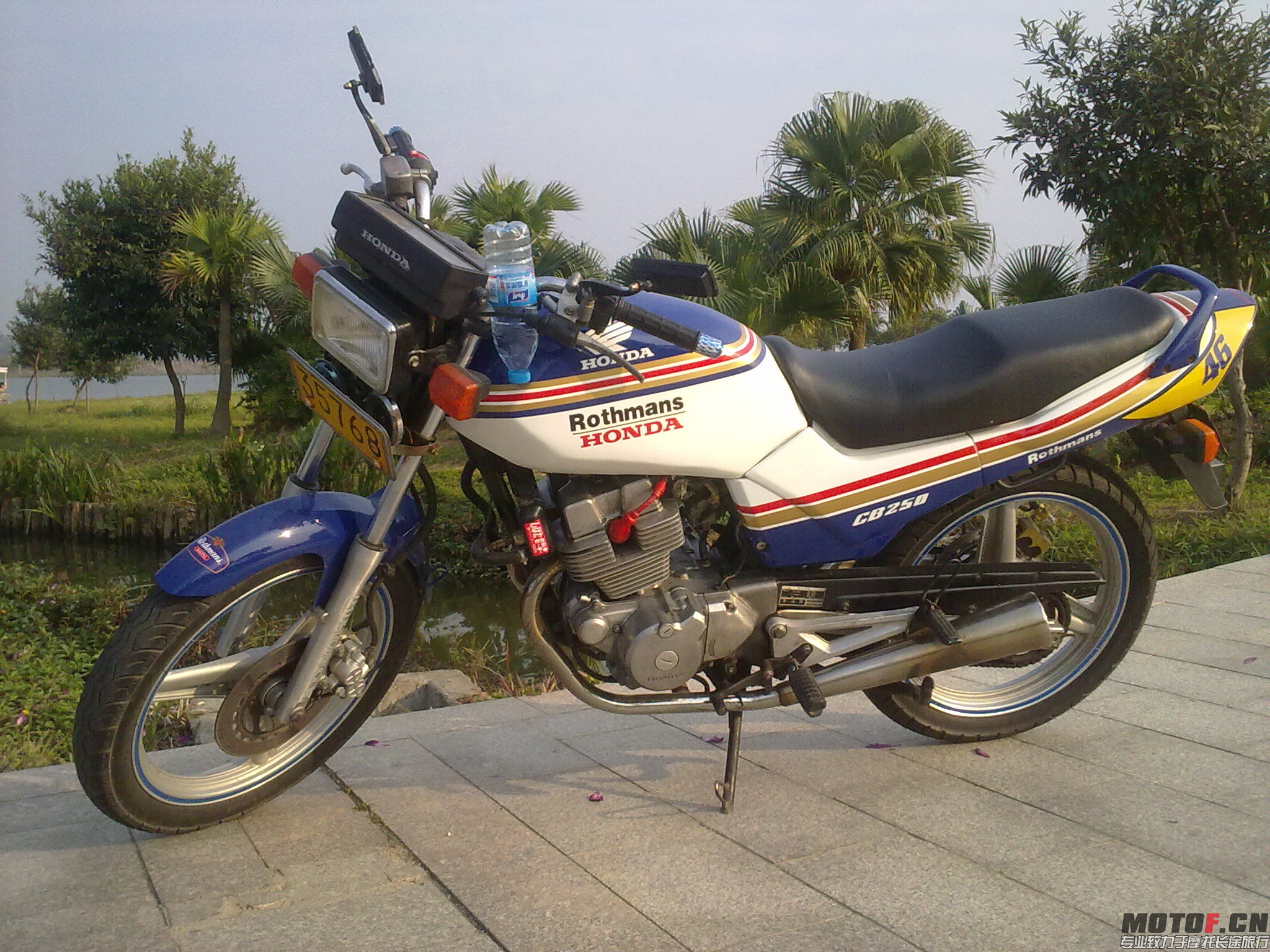 20131209280.jpg