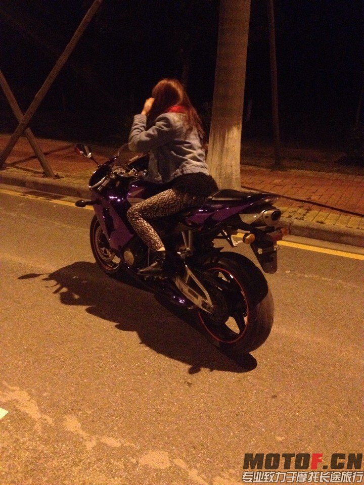 QQ图片20140324211351.jpg