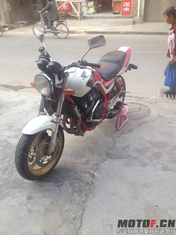 QQ图片20140324211314.jpg