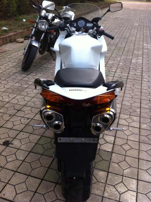 QQ图片20140325205543.jpg