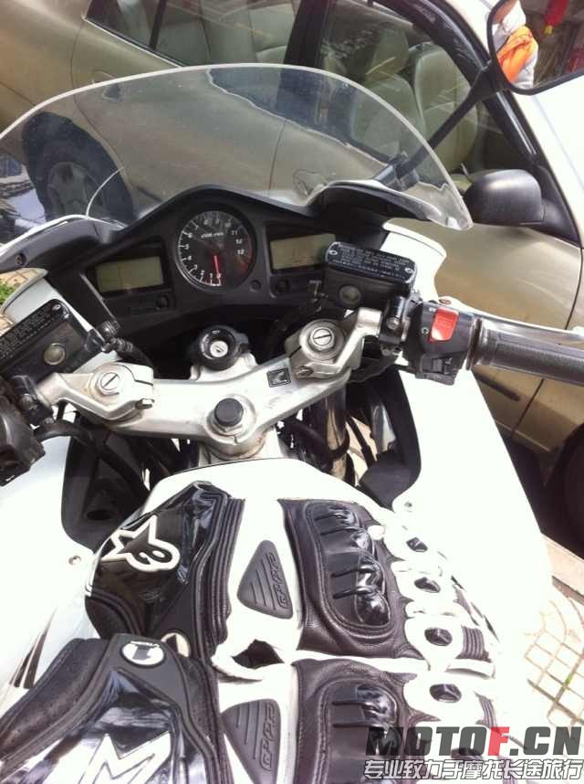 QQ图片20140325205615.jpg
