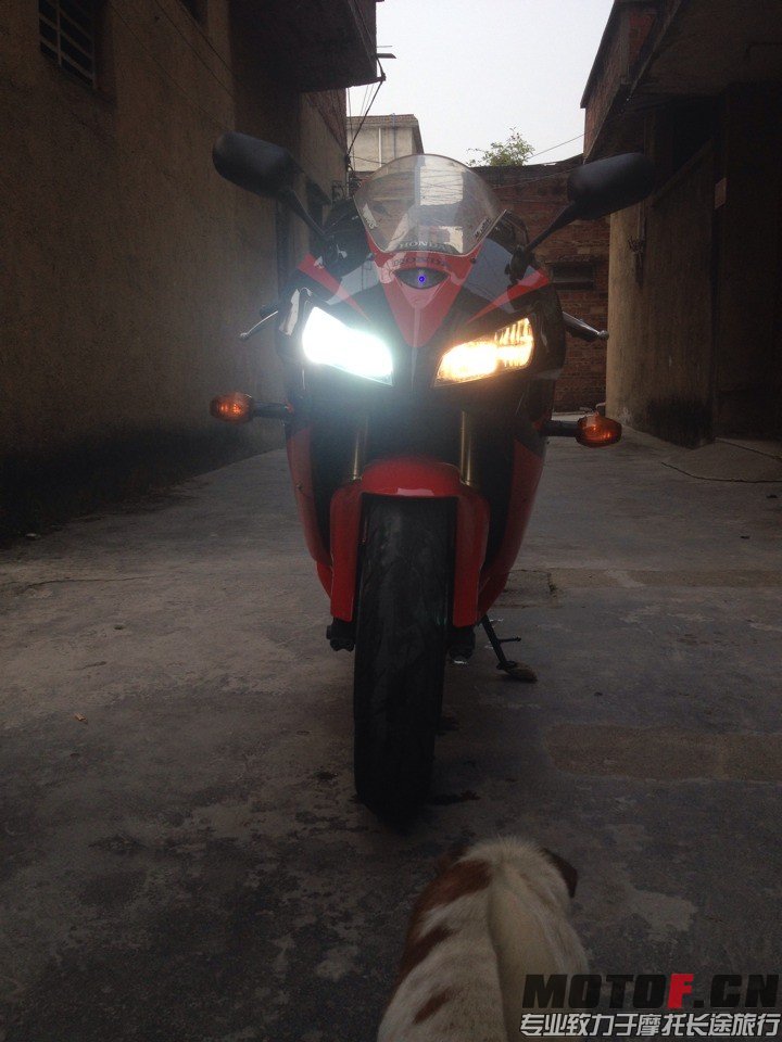 QQ图片20140327005820.jpg