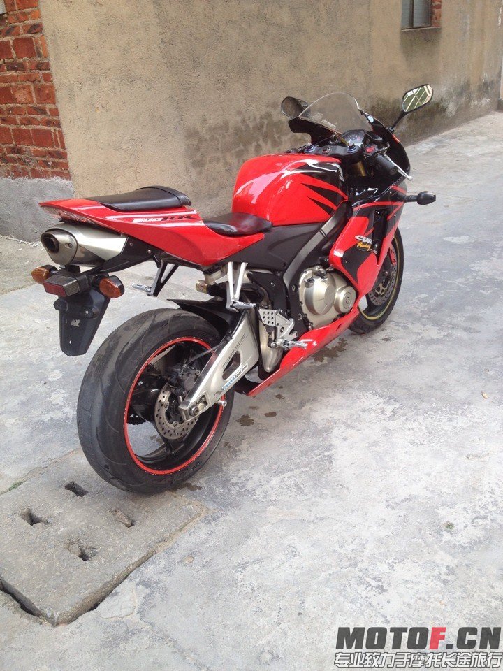 QQ图片20140327005834.jpg
