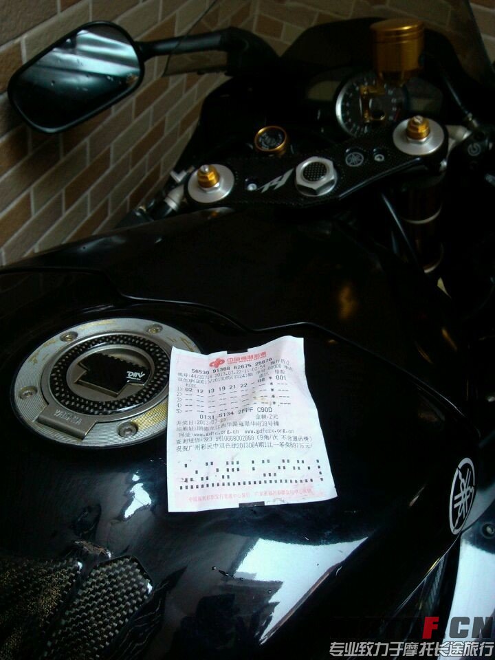 QQ图片20140325212120.jpg