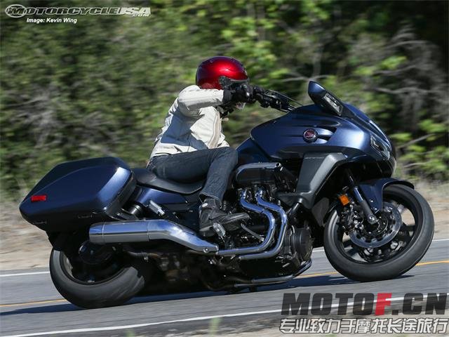 14-honda-ctx1300-12.jpg