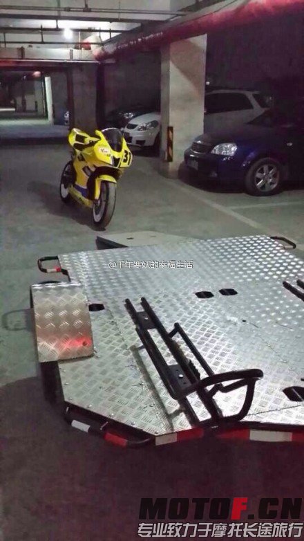 033622fsb8eglgbal8gez0_jpg_thumb.jpg